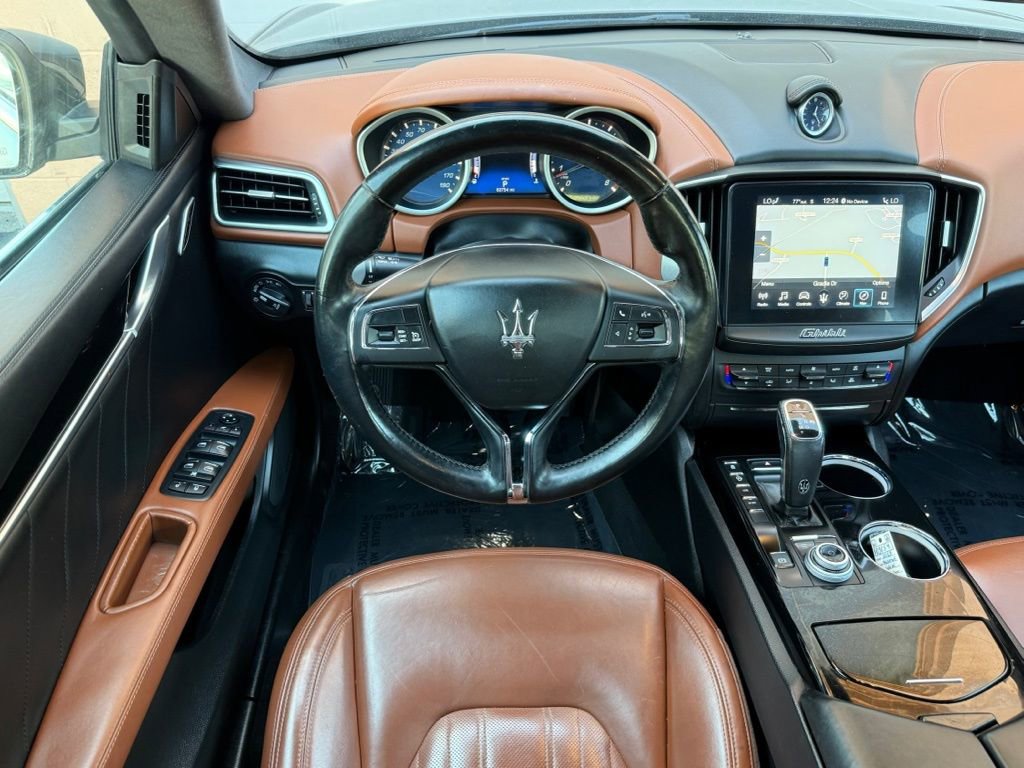 Used 2019 Maserati Ghibli S GranLusso AWD/4WD image 32