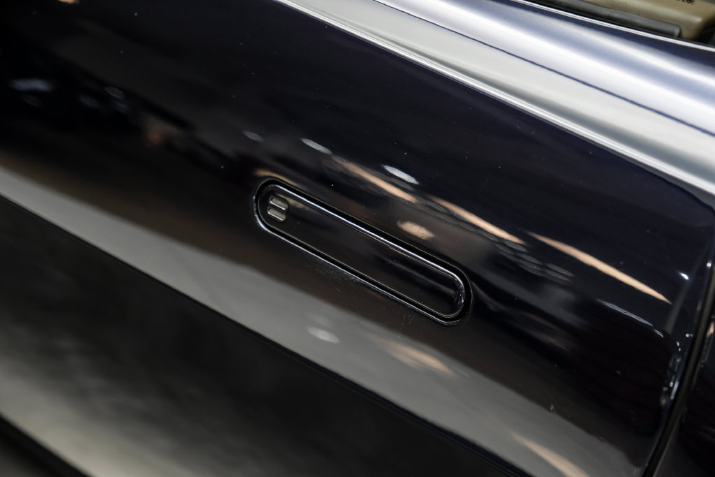 Used 2020 Aston Martin V8 Vantage Coupe RWD image 49