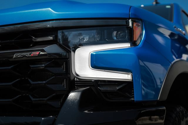 Used 2025 Chevrolet Silverado 1500 ZR2 w/ Technology Package AWD/4WD image 21