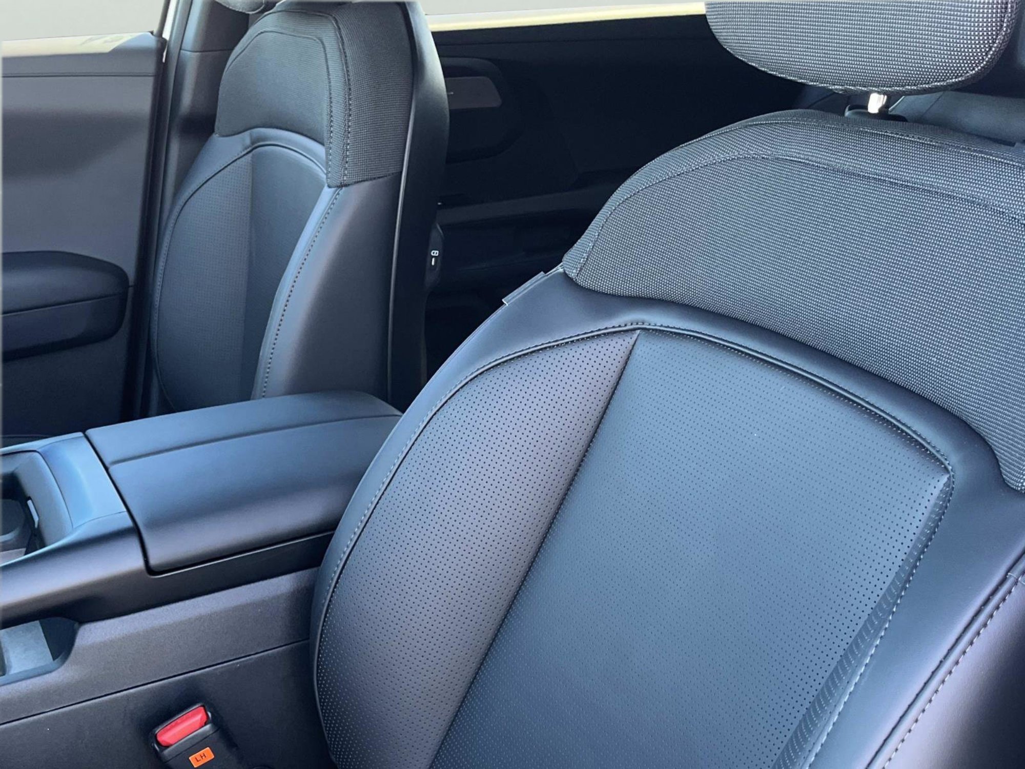 New 2027 Kia Telluride LX image 24