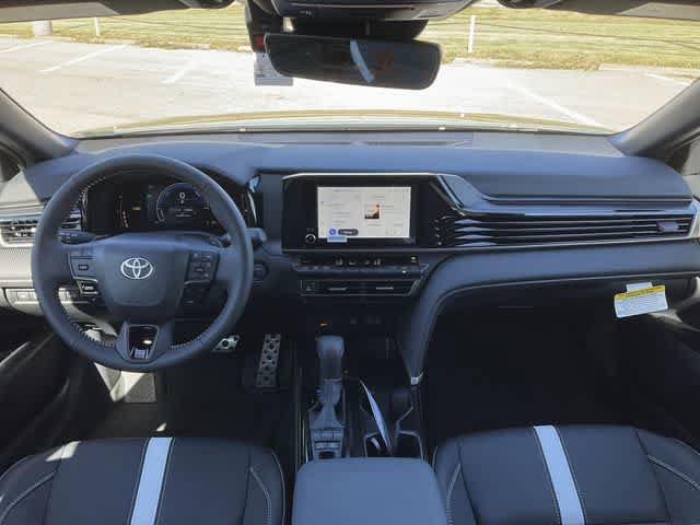 Used 2026 Toyota Camry SE w/ Convenience Package FWD image 19