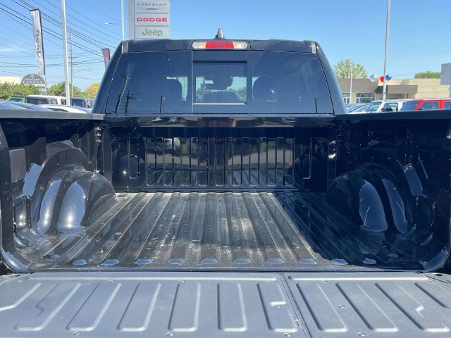 New 2027 RAM 1500 Big Horn w/ Night Edition AWD/4WD image 17