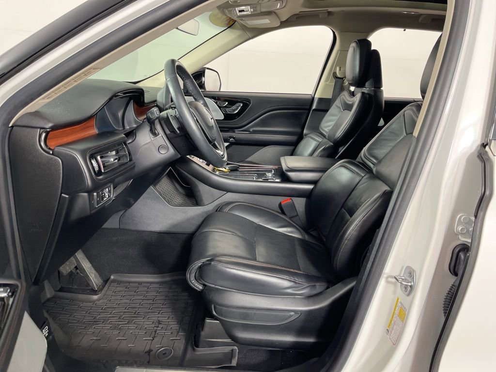 Used 2022 Lincoln Aviator Reserve w/ Equipment Group 201A image 22