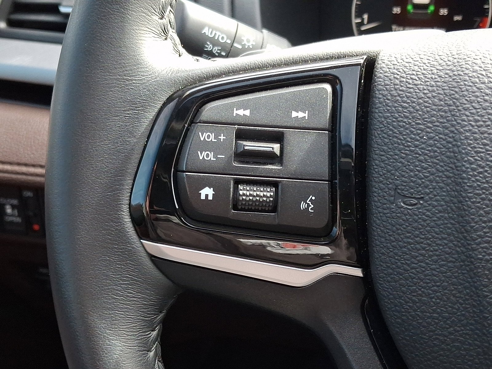 Used 2024 Honda Odyssey Elite image 21