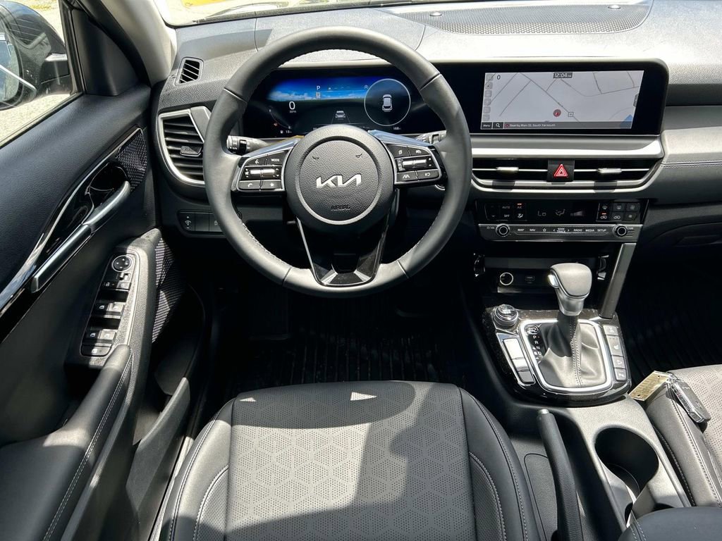 Used 2025 Kia Seltos EX w/ EX Sunroof Package AWD/4WD image 9