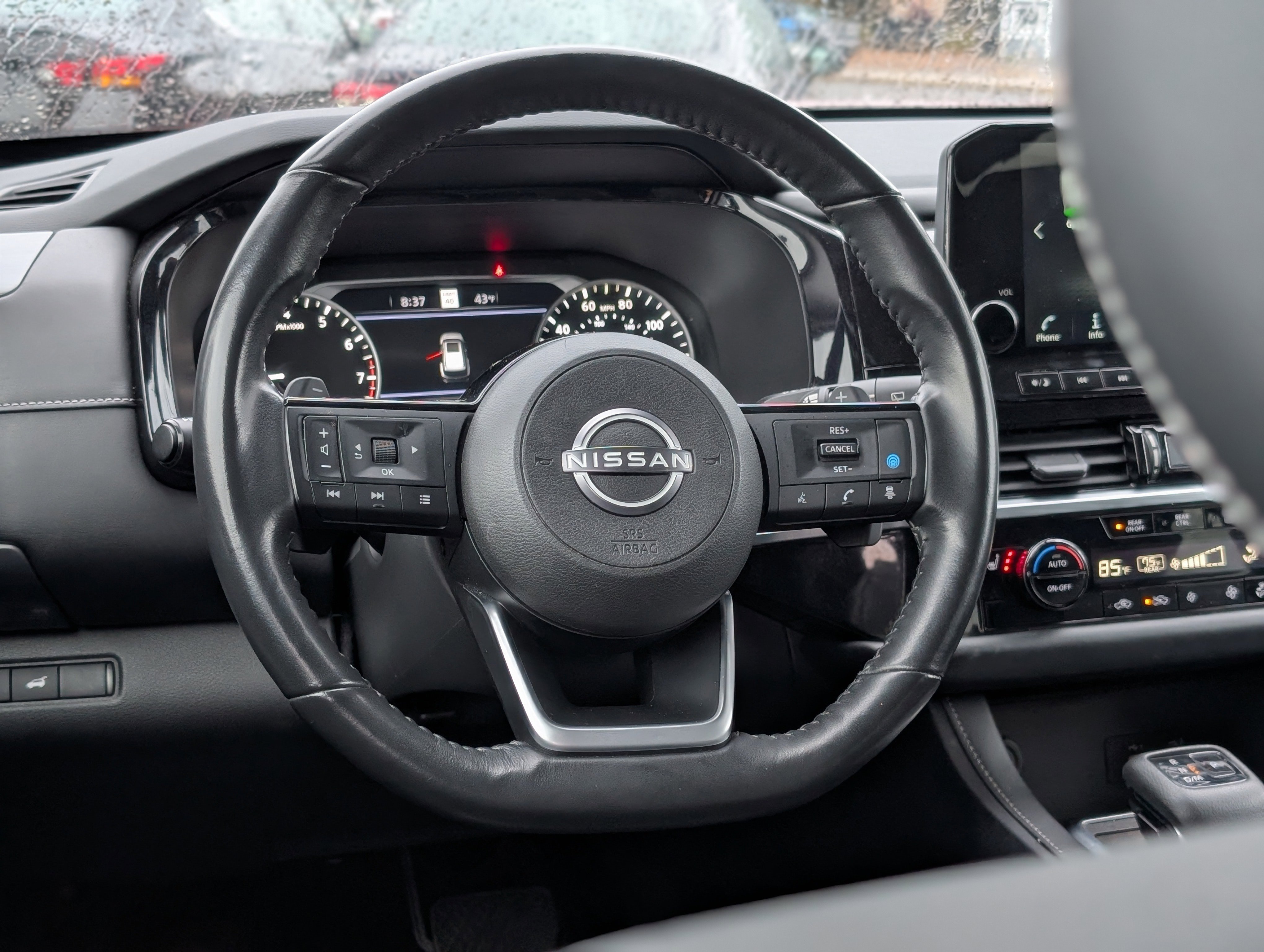 Used 2022 Nissan Pathfinder SL image 16