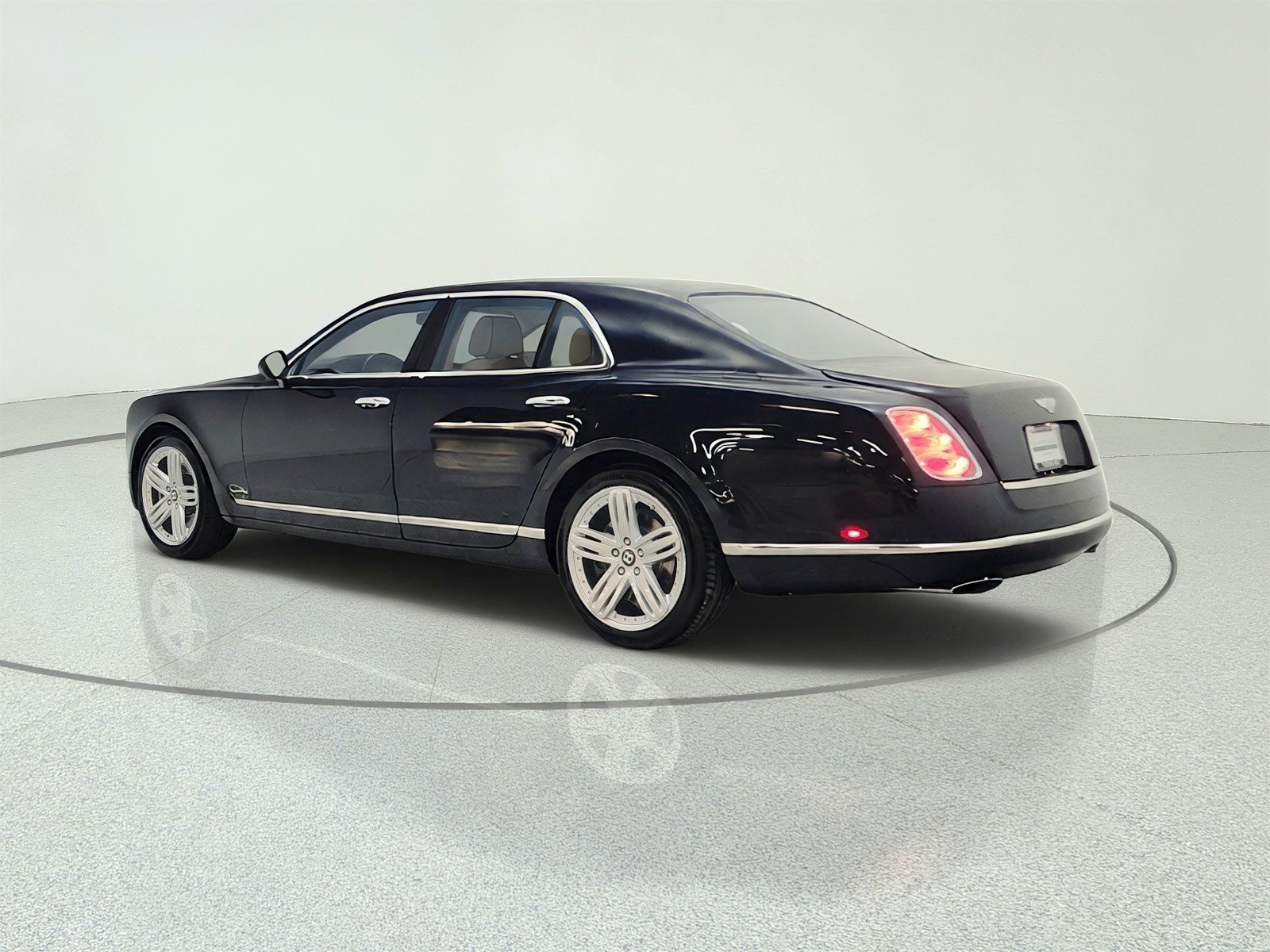 Used 2012 Bentley Mulsanne RWD image 7