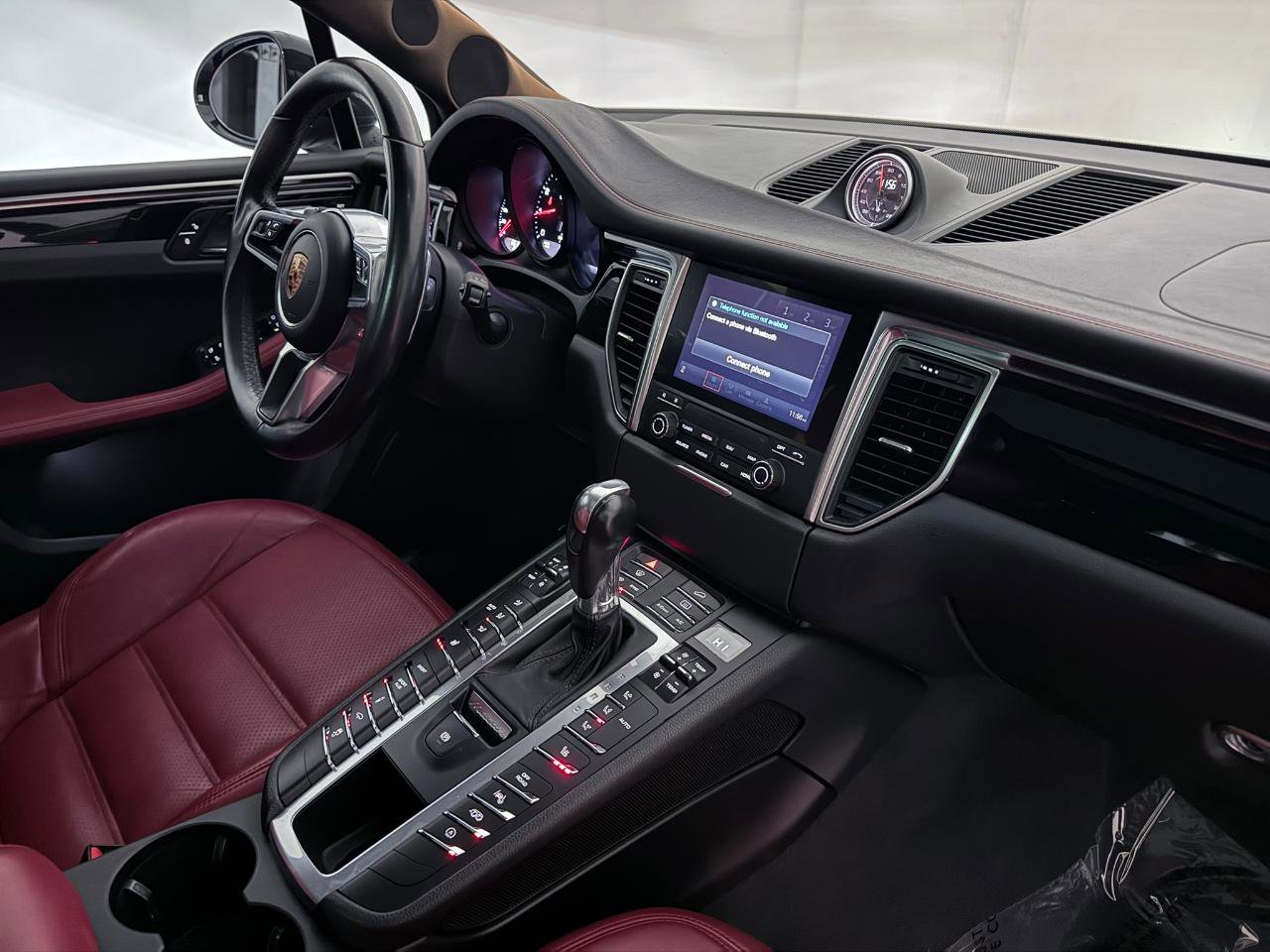 Used 2018 Porsche Macan GTS image 30