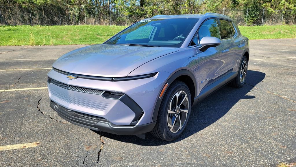 New 2026 Chevrolet Equinox EV LT image 5