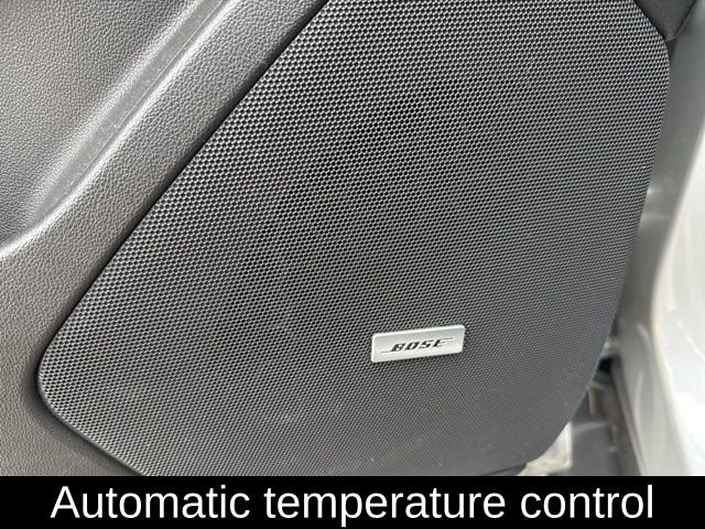 Used 2017 Cadillac XT5 Luxury w/ Driver Awareness Package image 17