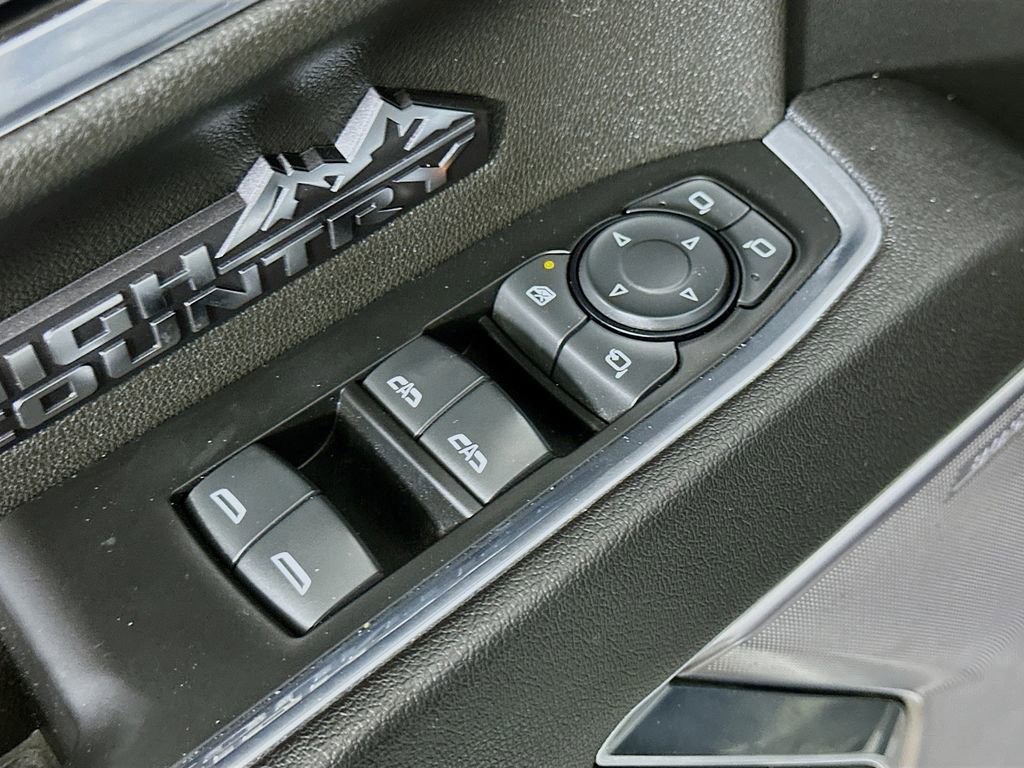 Used 2023 Chevrolet Silverado 1500 High Country w/ High Country Premium Package AWD/4WD image 20