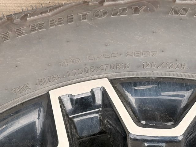 Used 2026 GMC Sierra 2500 AT4X AWD/4WD image 12