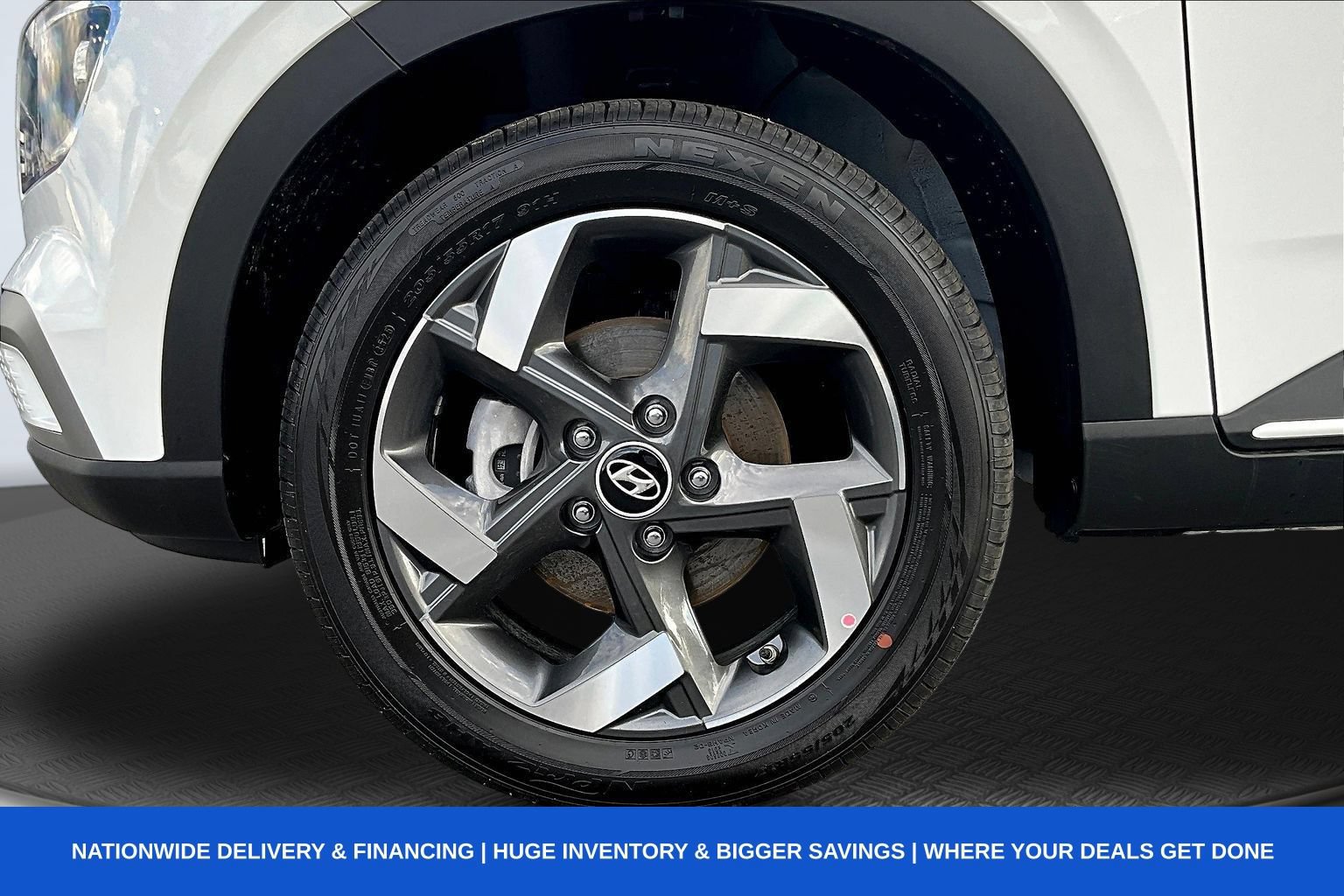 Used 2026 Hyundai Venue SEL FWD image 44