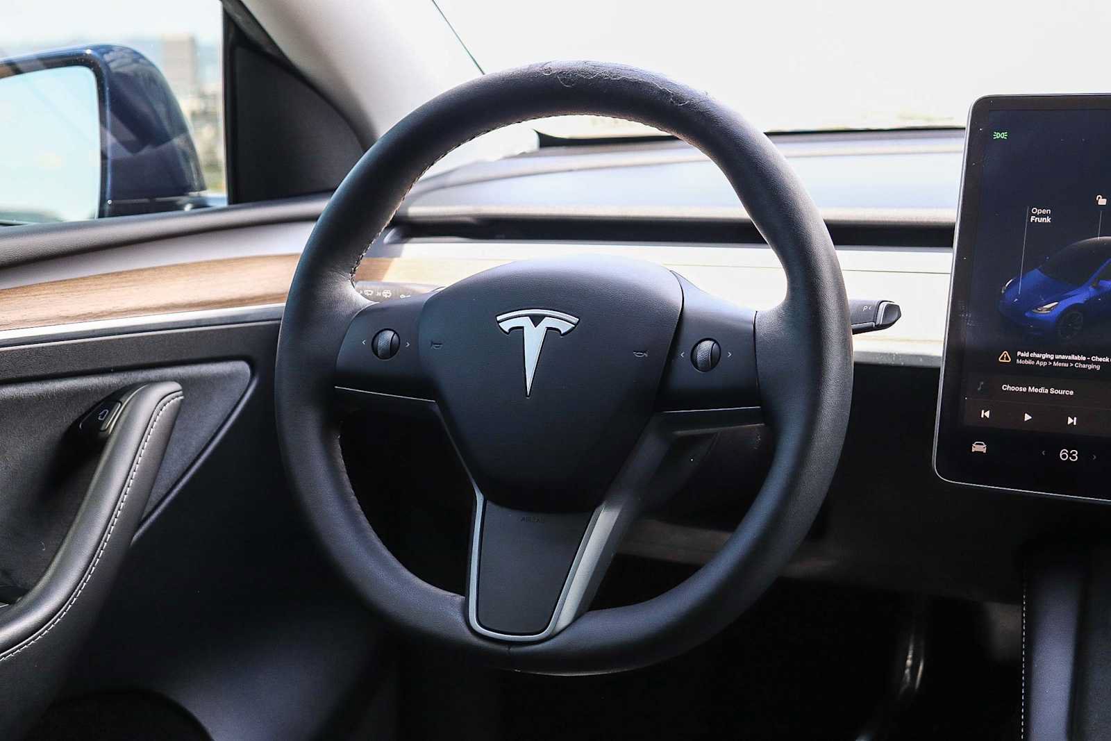Used 2024 Tesla Model Y Long Range AWD/4WD image 14