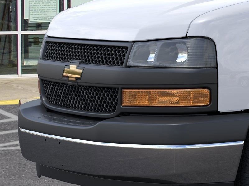 New 2025 Chevrolet Express 3500 LS image 14