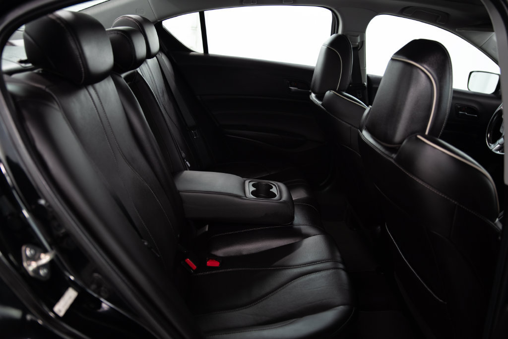 Used 2020 Acura ILX w/ Premium Package FWD image 14