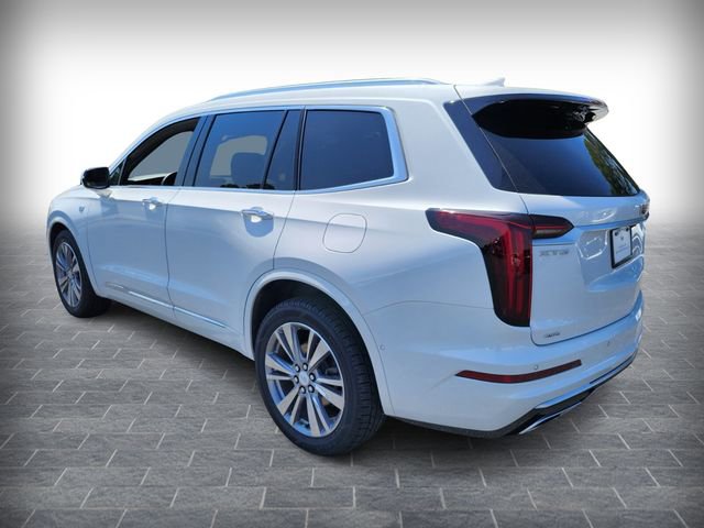 Used 2022 Cadillac XT6 Premium Luxury w/ Platinum Package image 3