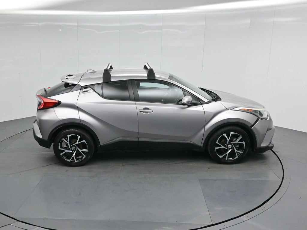 Used 2018 Toyota C-HR XLE image 34