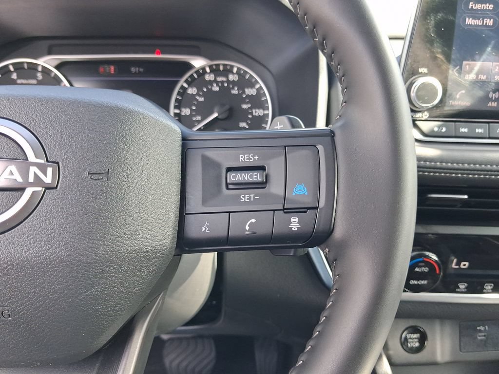 Used 2026 Nissan Rogue SV FWD image 26