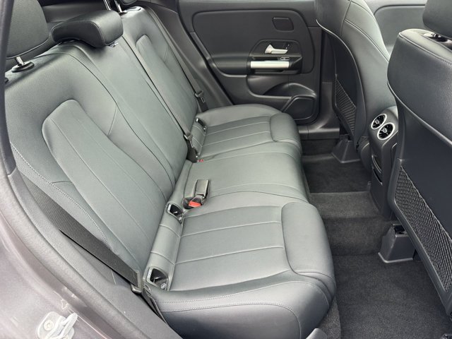 Used 2026 Mercedes-Benz GLA 250 4MATIC image 8