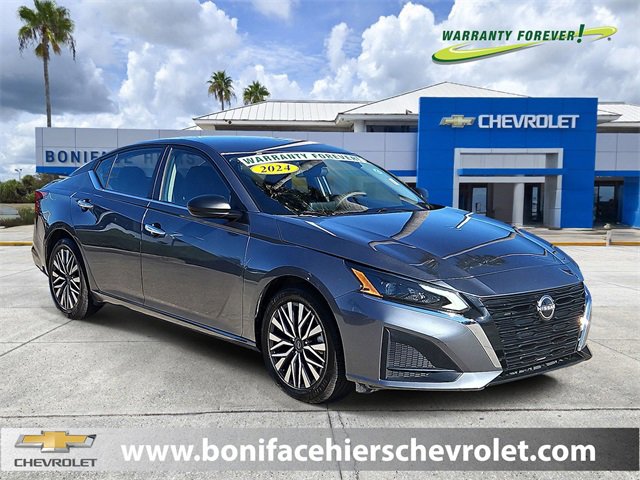 Used 2024 Nissan Altima 2.5 SV image 1