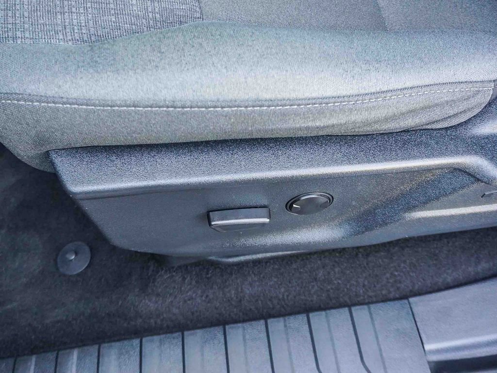 Used 2024 Ford F150 XLT w/ Mobile Office Package image 20