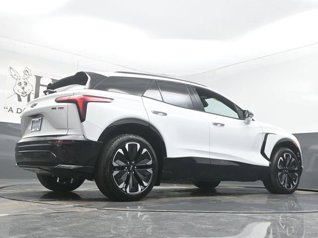 Certified 2024 Chevrolet Blazer EV RS image 32