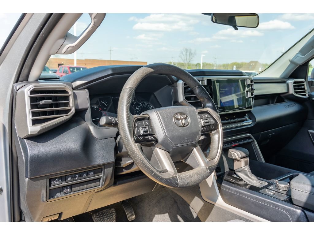 Used 2022 Toyota Tundra SR5 image 10