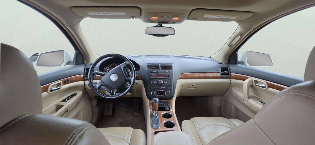 Used 2008 Saturn Outlook XR w/ Premium Trim Package FWD image 8