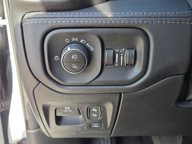 New 2026 RAM 1500 Limited w/ Off Road Group AWD/4WD image 50