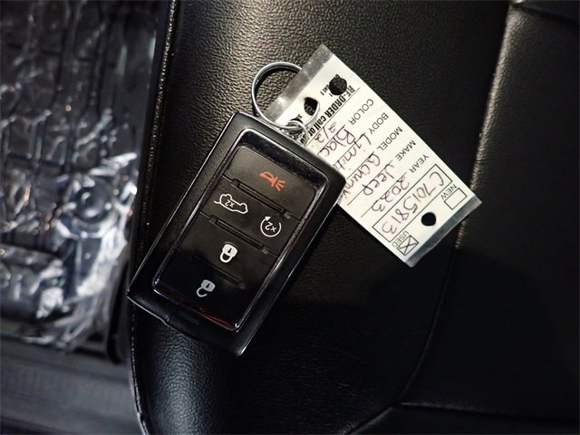 Used 2023 Jeep Grand Cherokee L Limited image 42