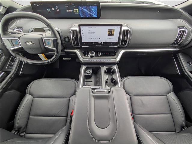 New 2025 Ford Expedition Max Platinum w/ Stealth Appearance Package image 18