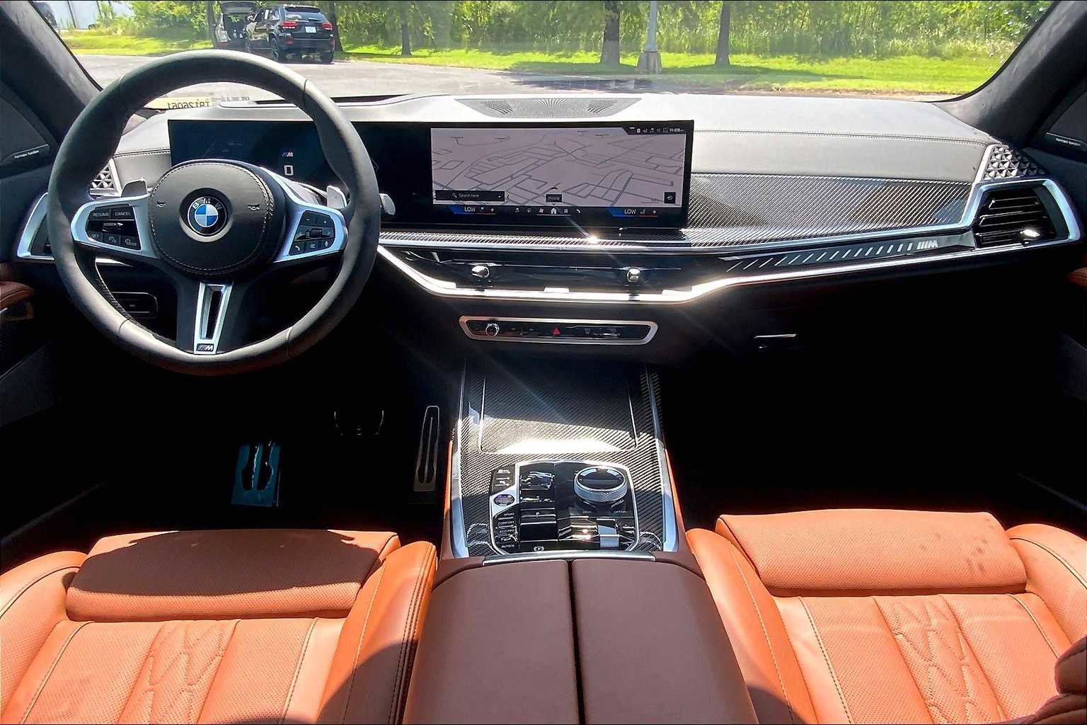 New 2026 BMW X7 M60i image 5