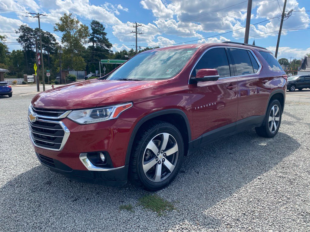 Used 2020 Chevrolet Traverse LT w/ LT Premium Package FWD image 7
