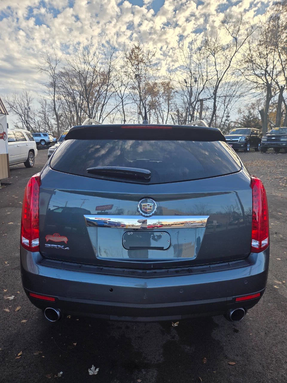 Used 2011 Cadillac SRX Luxury image 6