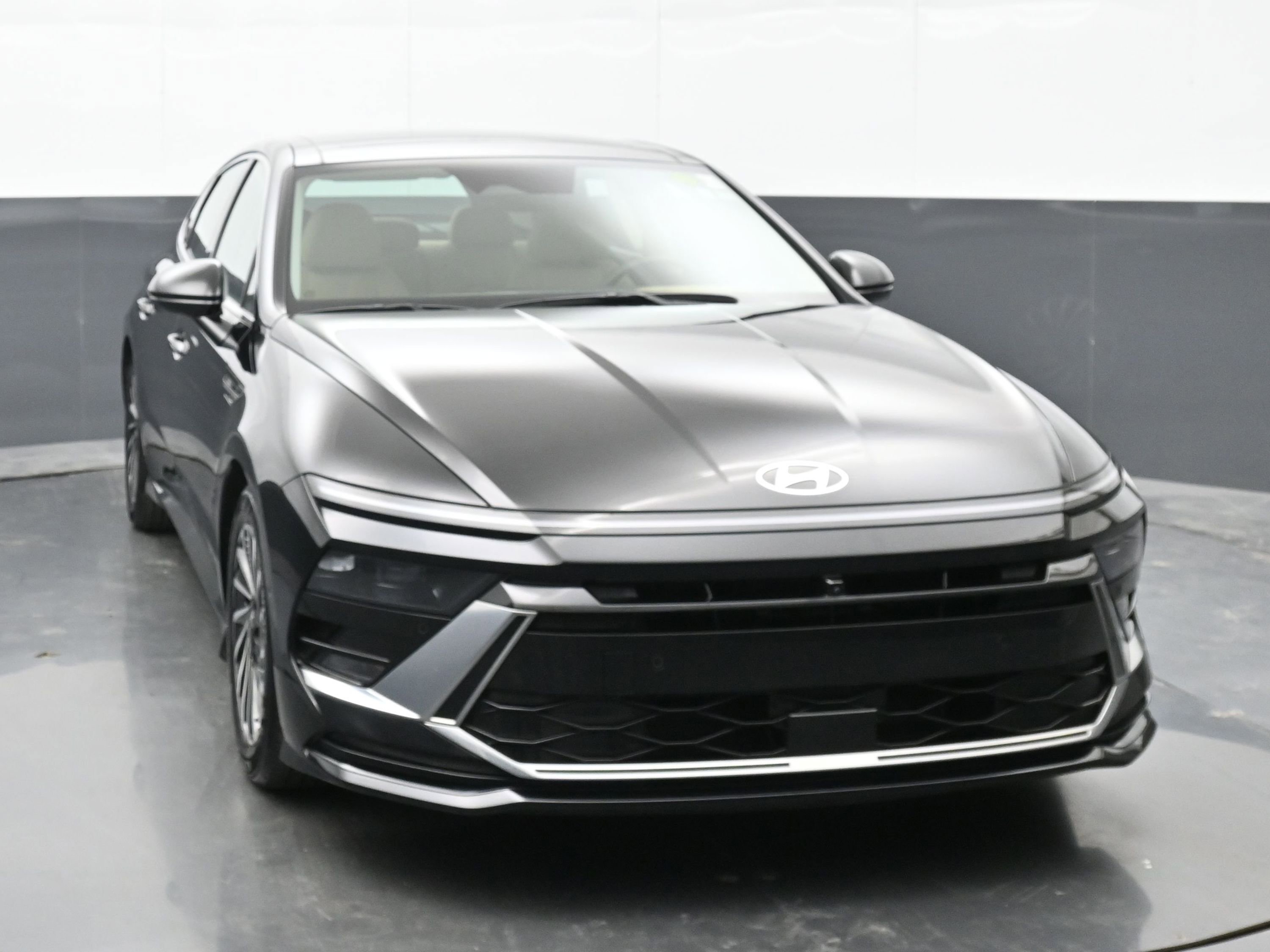 Certified 2025 Hyundai Sonata Limited image 7