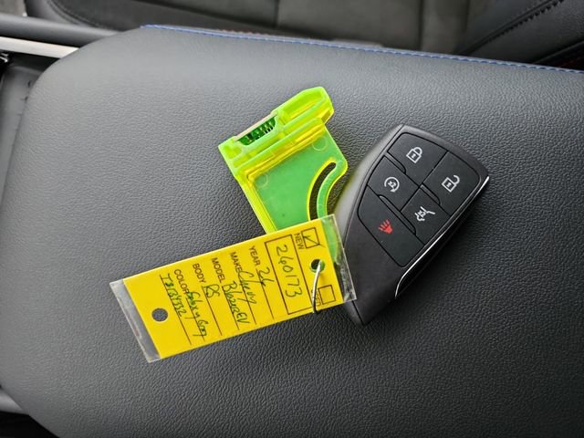 New 2026 Chevrolet Blazer EV RS image 32