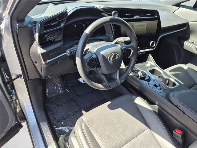 Used 2023 Lexus RZ 450e Premium w/ Technology Package AWD/4WD image 10