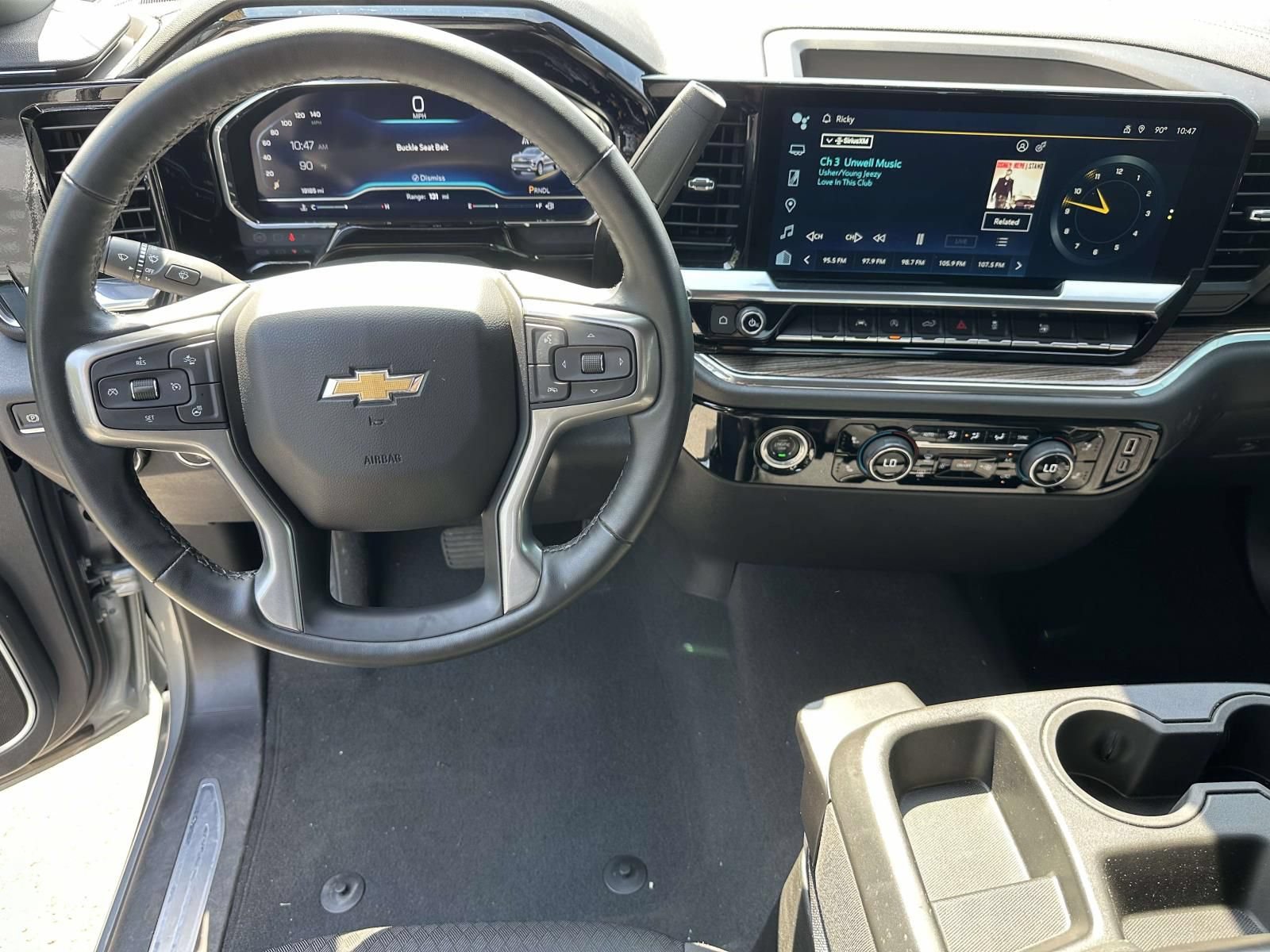Used 2024 Chevrolet Silverado 1500 LT AWD/4WD image 8