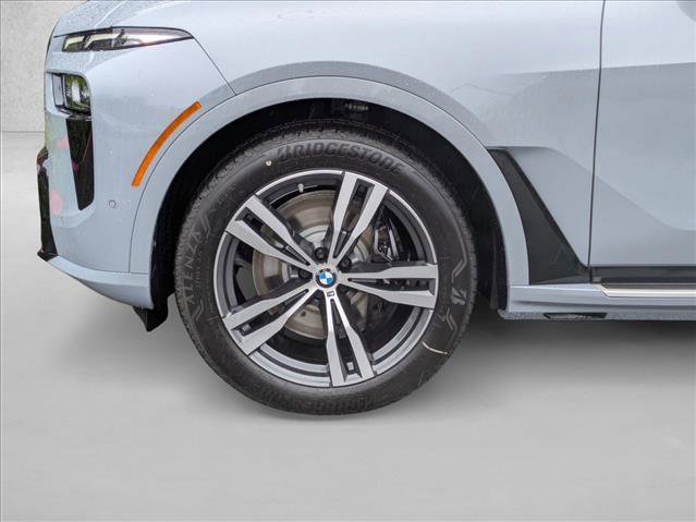 Used 2026 BMW X7 xDrive40i w/ Executive Package AWD/4WD image 10