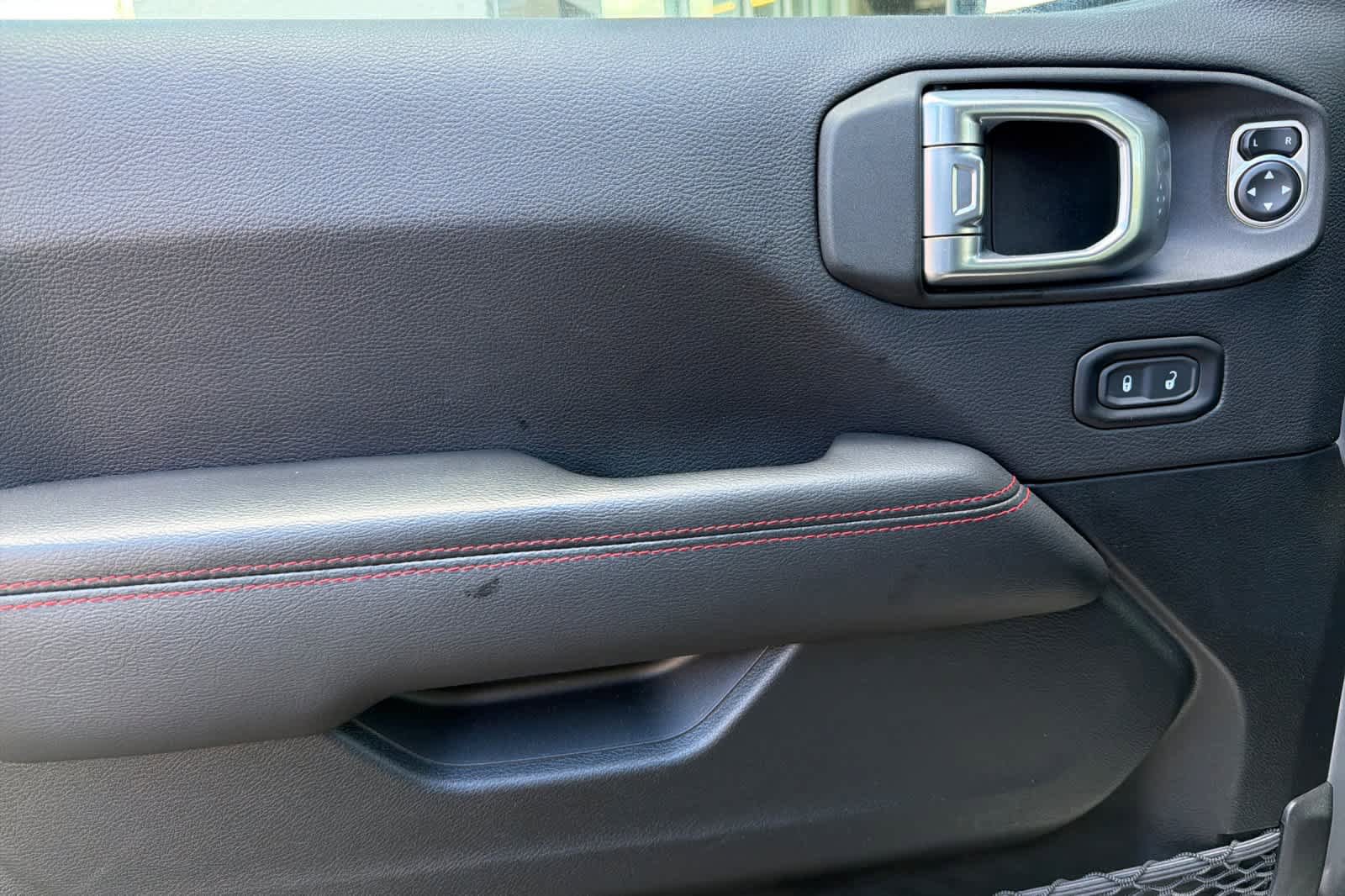Used 2020 Jeep Wrangler Unlimited Rubicon image 14