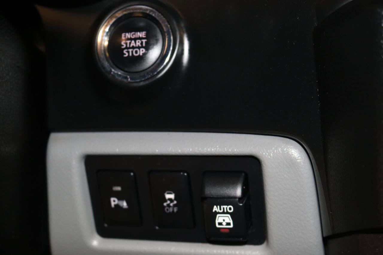 Used 2020 Toyota Sequoia Platinum image 53