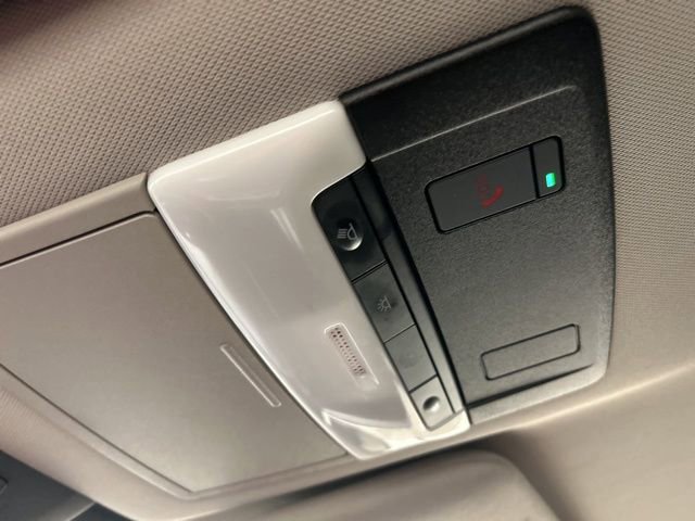 Used 2023 Nissan Pathfinder SL w/ Black Appearance Package image 25