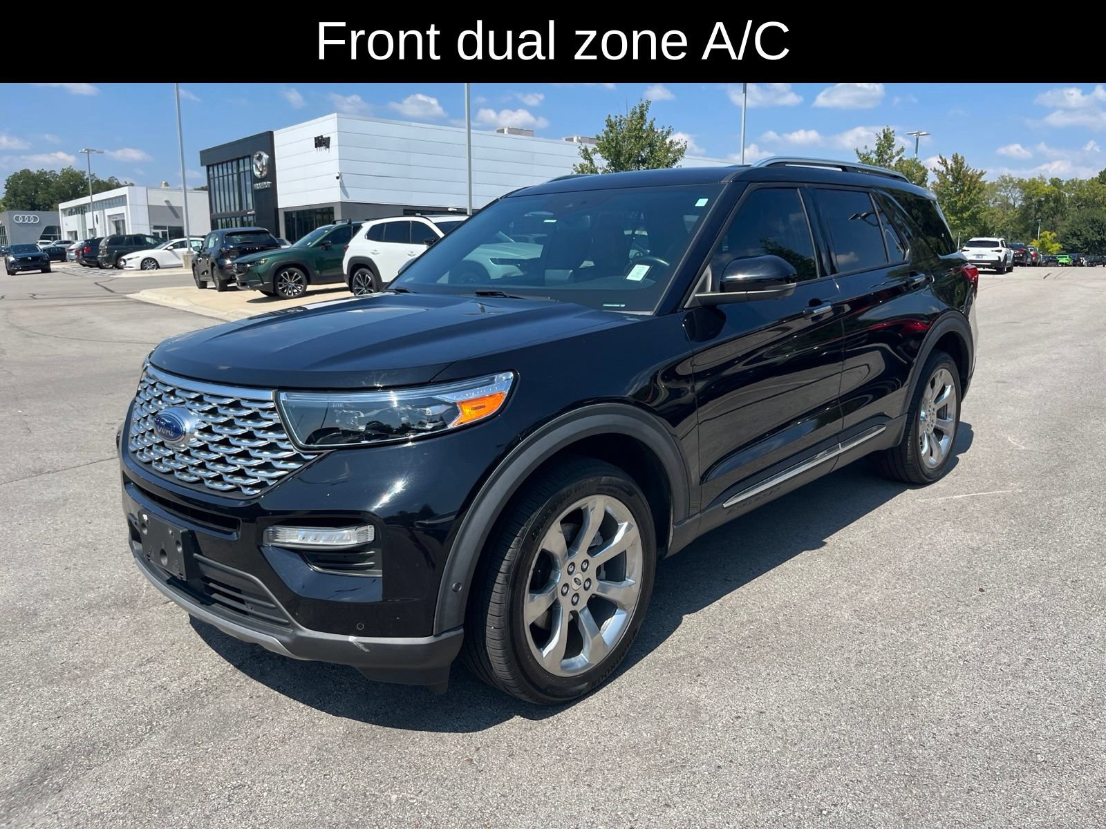 Used 2020 Ford Explorer Platinum w/ Premium Technology Package AWD/4WD image 8