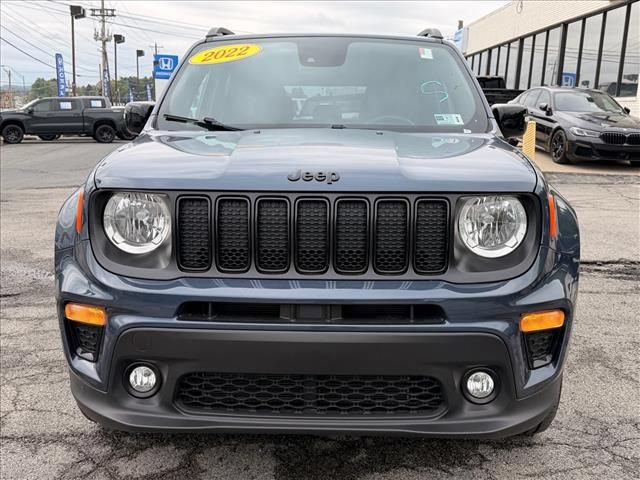 Used 2022 Jeep Renegade Altitude AWD/4WD image 10