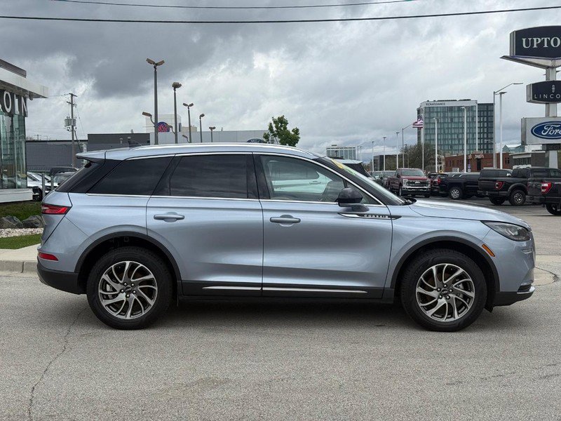 Certified 2022 Lincoln Corsair AWD w/ Equipment Group 101A image 2