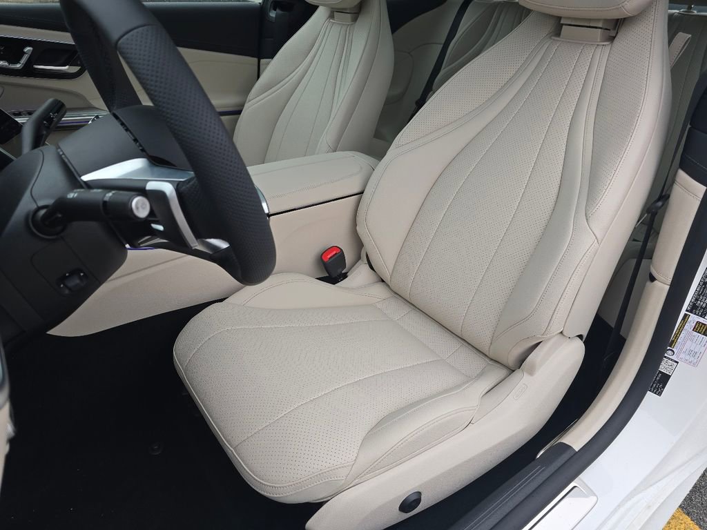 New 2026 Mercedes-Benz CLE 300 4MATIC Coupe image 22