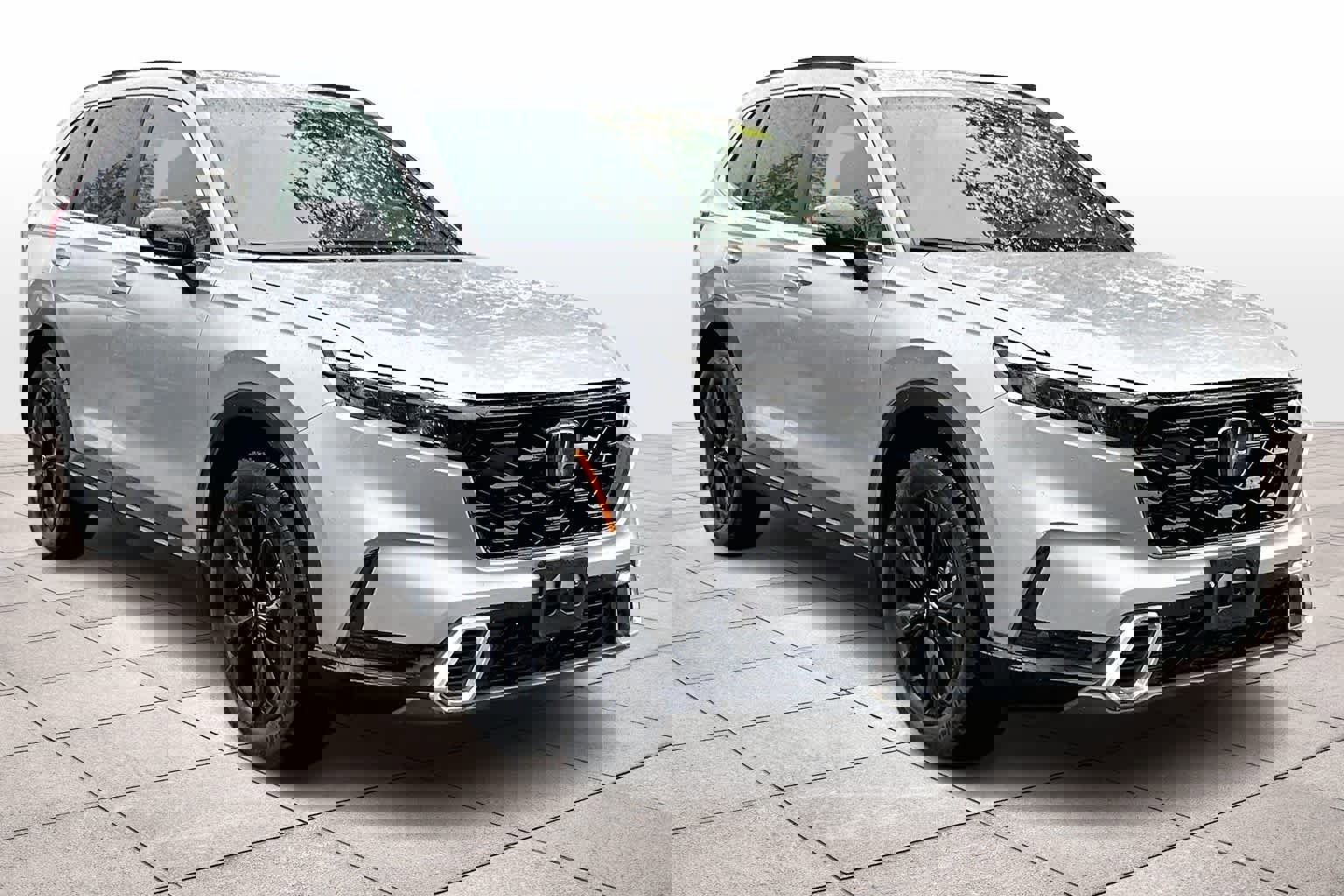 Used 2025 Honda CR-V Sport Touring image 2