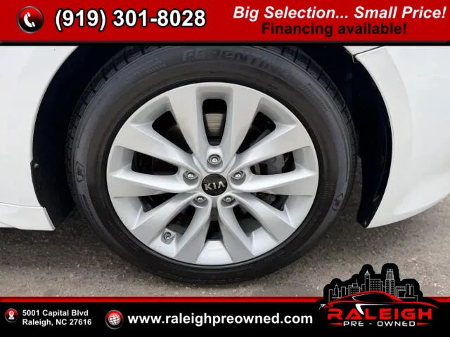 Used 2016 Kia Optima EX w/ Premium Package FWD image 41