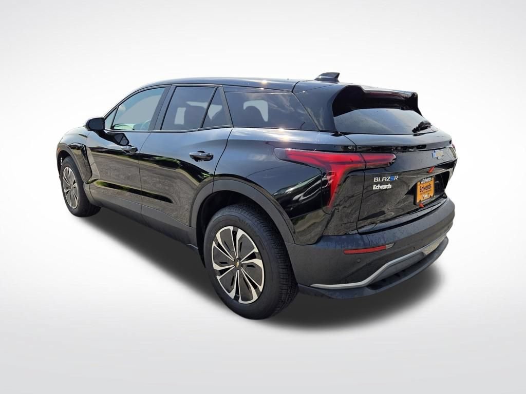 Used 2025 Chevrolet Blazer EV LT AWD/4WD image 6